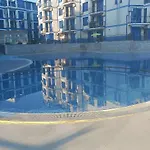 Direkt Am Pool