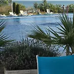 Direkt Am Pool דירה פומורי