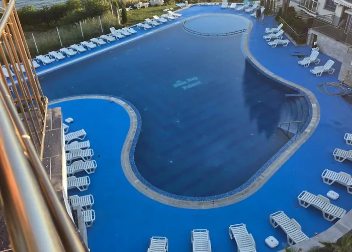 Direkt Am Pool Apartman *